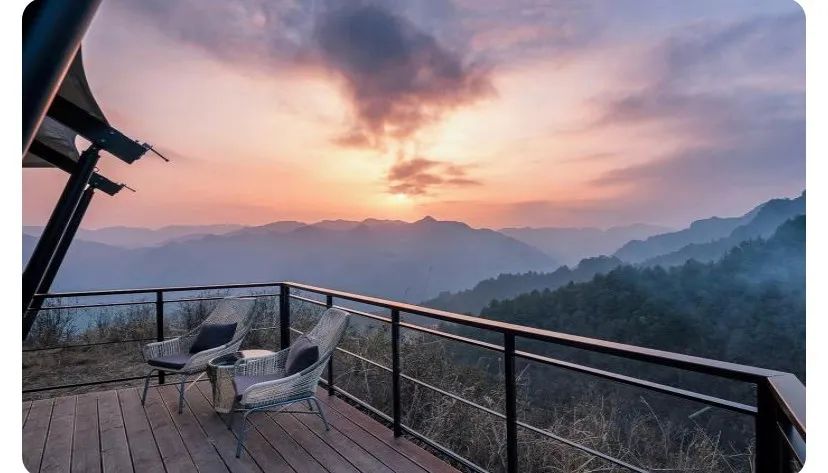 贵州悬崖民宿排行榜前十名,贵州江口梵净山云溪小筑民宿