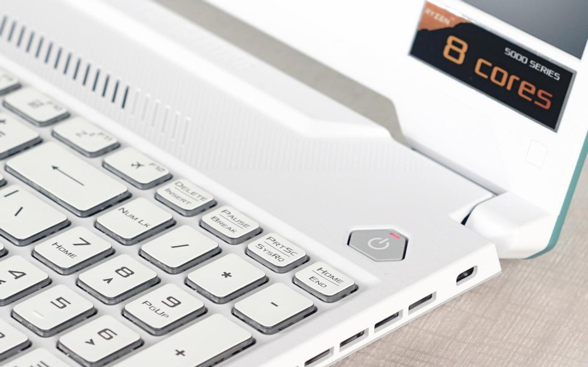 性能怪兽,5900HX+RTX3070,2.5K屏幕,华硕进阶版天选2笔电测评