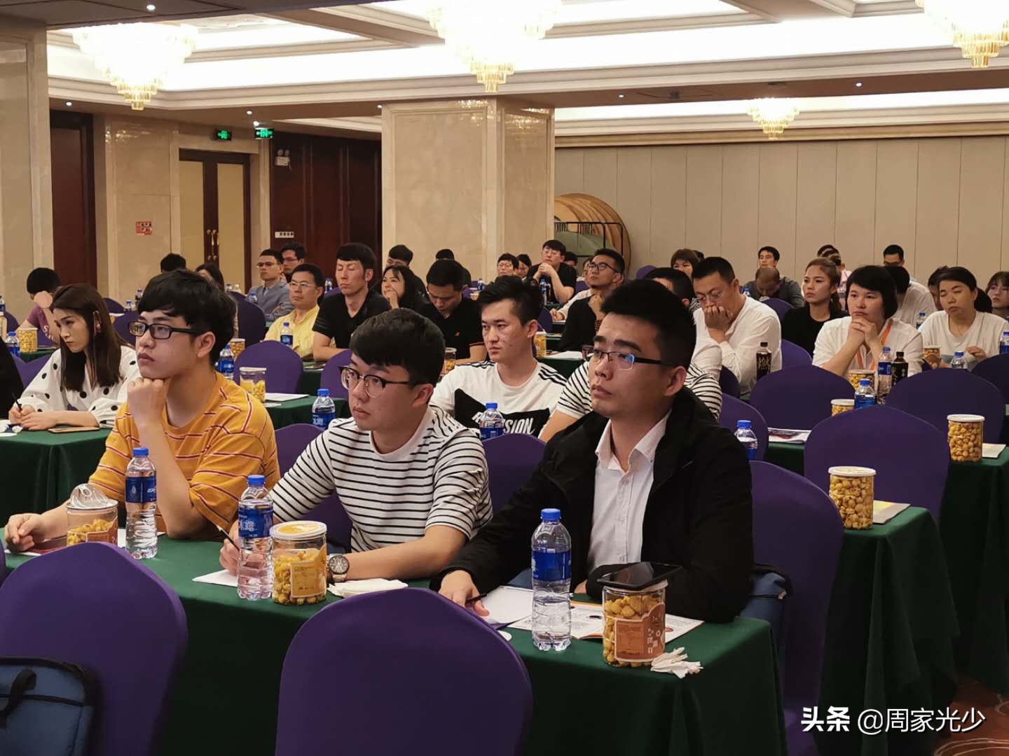 最是一年春好处奋楫扬帆正当时,正是一年春好处意思