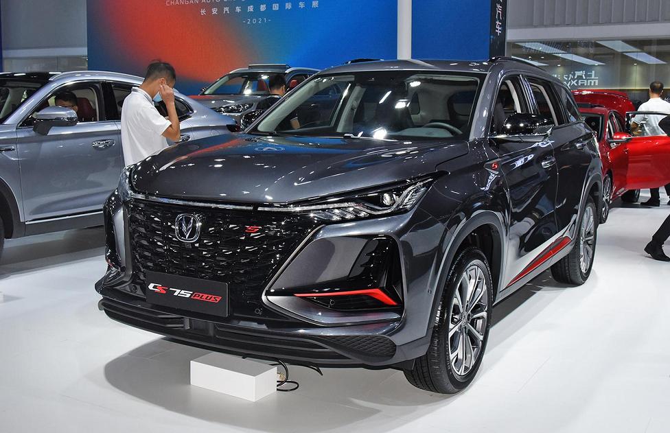 哈弗h6第三代和吉利博越对比,神车哈弗h6全球销量破400万