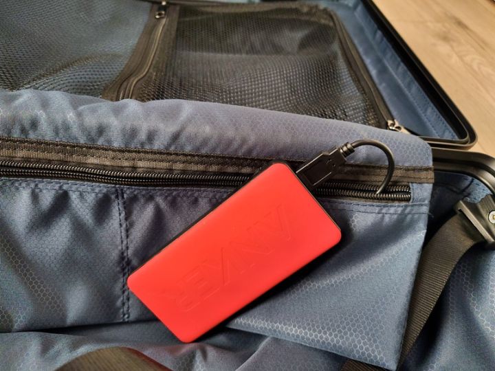 轻便美旅行李箱,好用价格不贵的指纹解锁行李箱