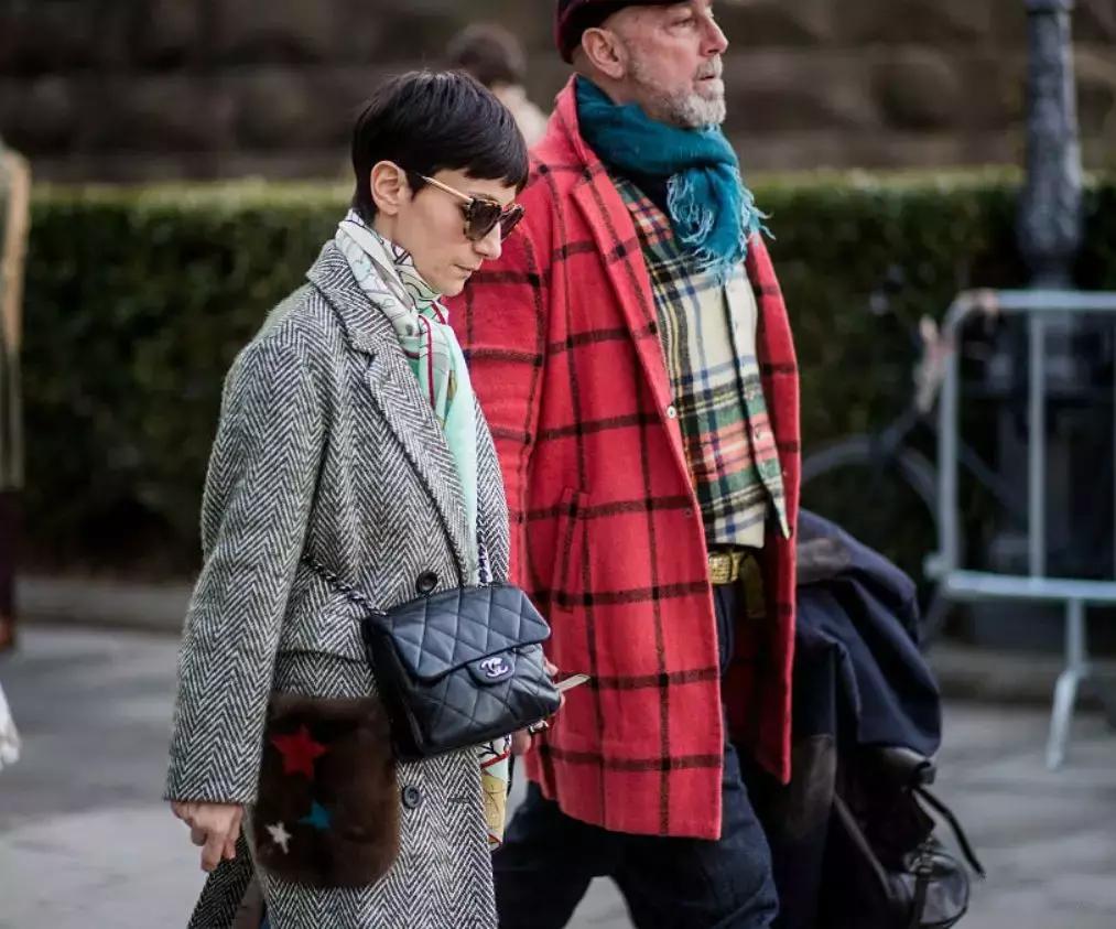 又好看也简单的大衣系法,火到烂大街的大衣时尚的穿搭方法