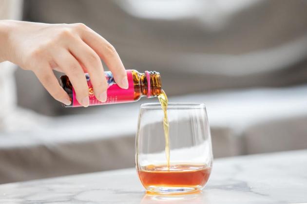 妍可颜胶原蛋白口服液测评,妍可颜精华水乳