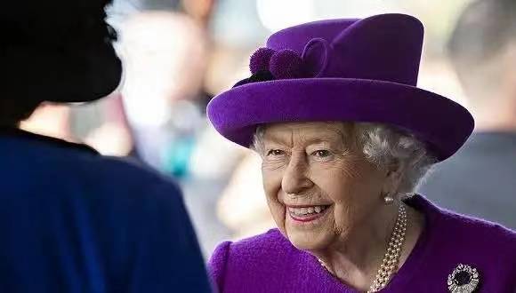 色彩心理学喜欢黄色,色彩心理学喜欢深色的人