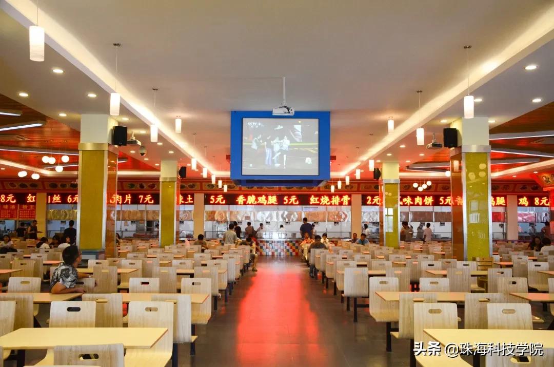 读一所校园环境和学习氛围全方位一流的大学是什么体验？