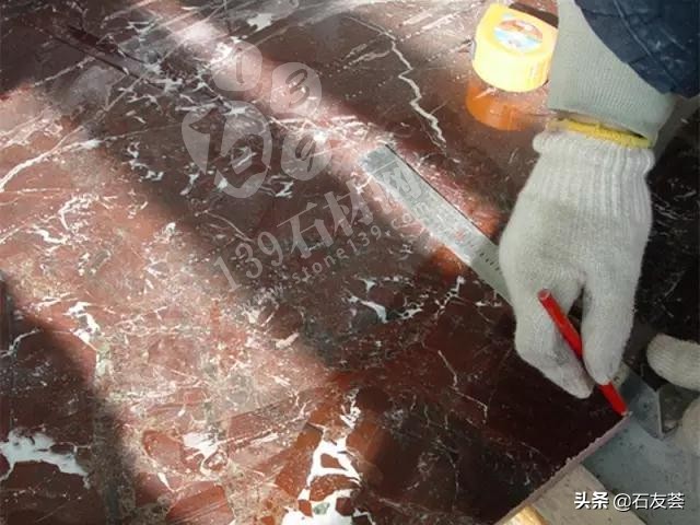 家装窗口大理石怎么铺贴好看,大理石窗台石用什么铺贴