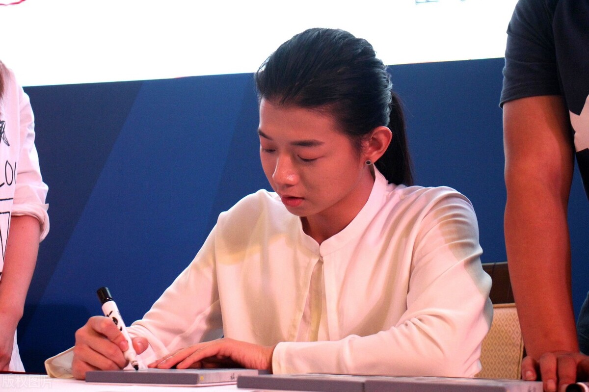 陈露披荆斩棘,披荆斩棘王耀庆被怼