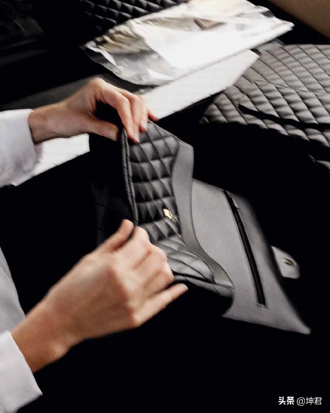 chanel香奈儿新款22bag,chanel香奈儿双c大logo大号机场包