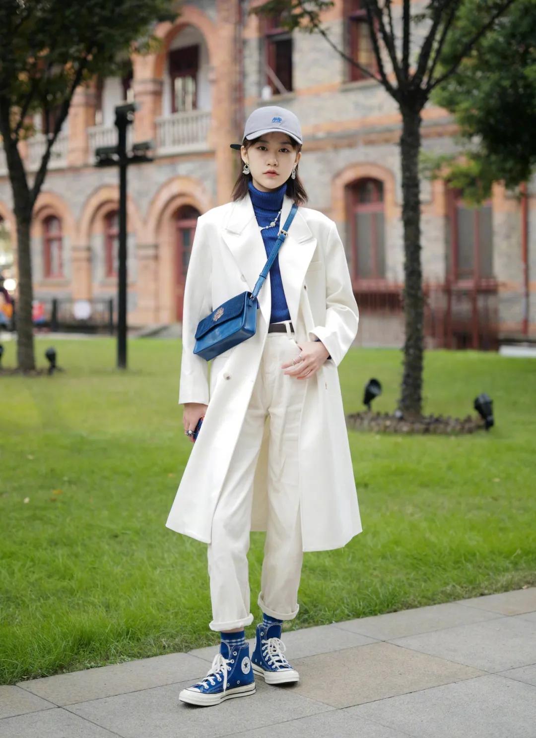 大冬天别露脚踝今年流行怎么穿,秋冬不要再露脚踝了