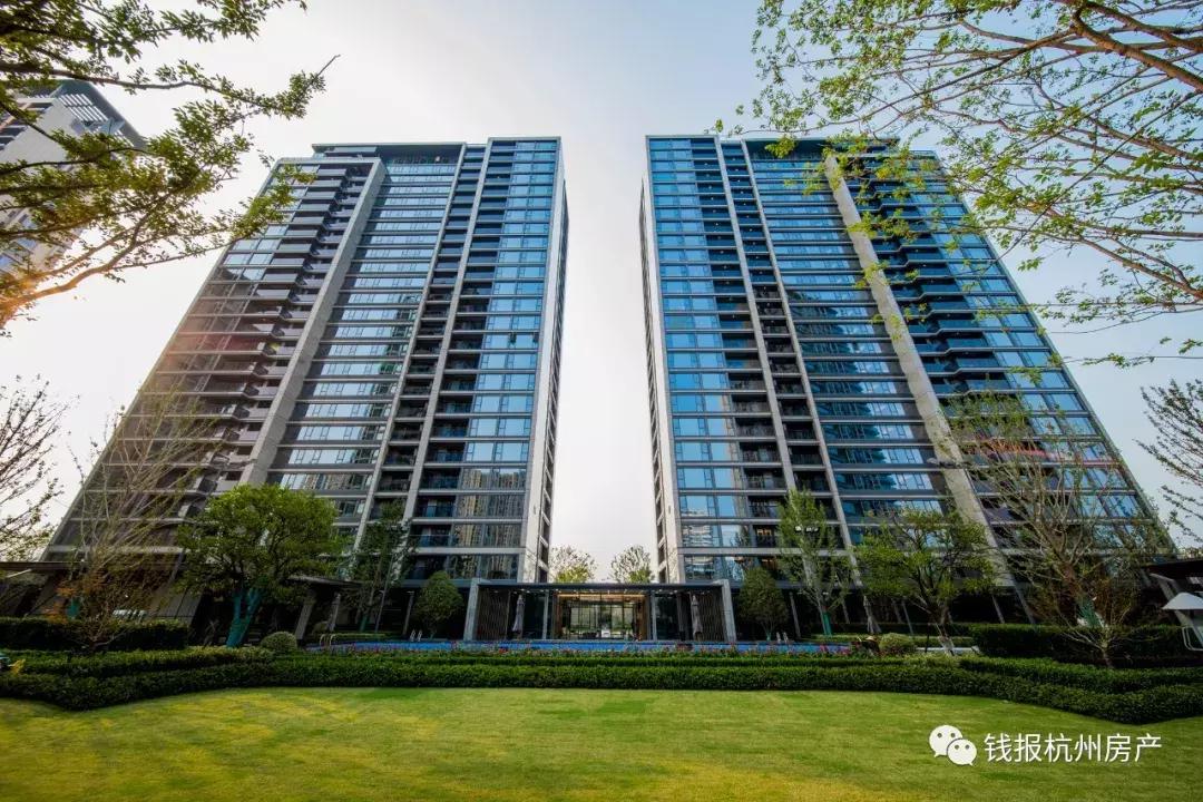 柳岸晓风看房,绿城柳岸晓风高层