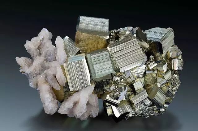 十大最美矿物标本,矿物标本收藏