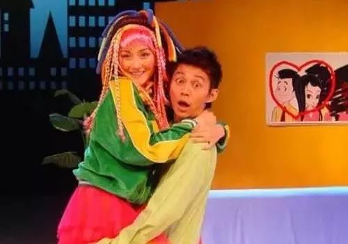 被拧散的麻花，还开心吗？