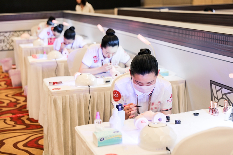 南京市第二届传统技艺技能大赛美容美妆比赛完美收官