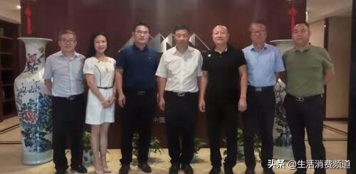 钃濇繁璧勬湰闆嗗洟,钃濇繁璧勬湰