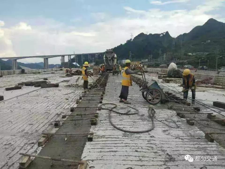 看一下都匀市最近的高速情况,贵州都匀的高速路况