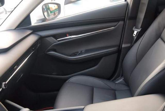 新款马自达昂克赛拉适合入手吗,想入手马自达昂克赛拉该不该买