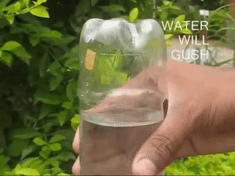 穷人的乐高什么样?印度大佬用垃圾做的玩具,火了