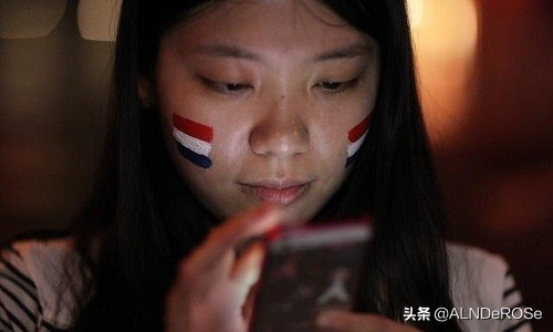 下巴长痘什么原因引起该如何调理,下巴长了一粒痘下巴都肿了怎么办