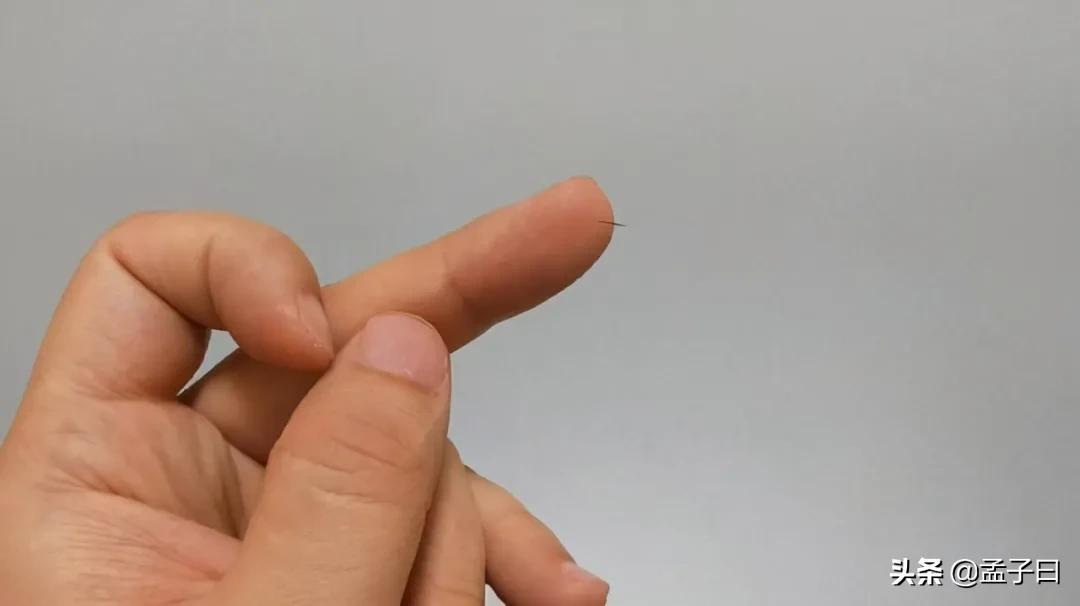 手指扎了根刺不取会怎样,手指有根刺怎么弄出来