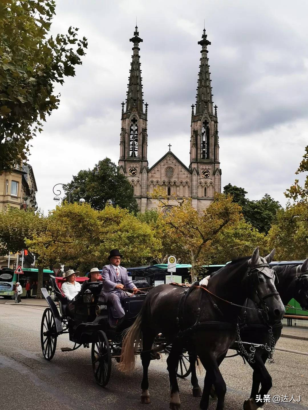 跟着小天玩游戏,跟着小天去旅行