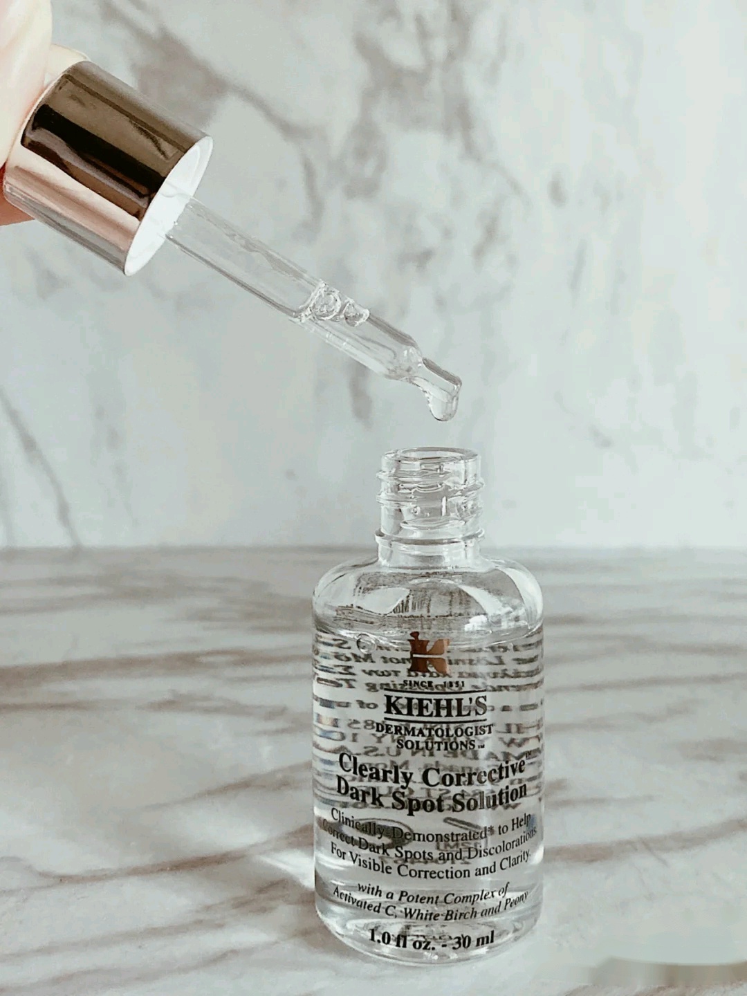 想美白用水乳还是精华,想美白用什么大牌水乳