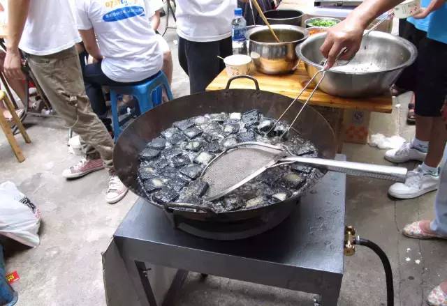 长沙特色美食的句子,长沙老字号美食顺口溜