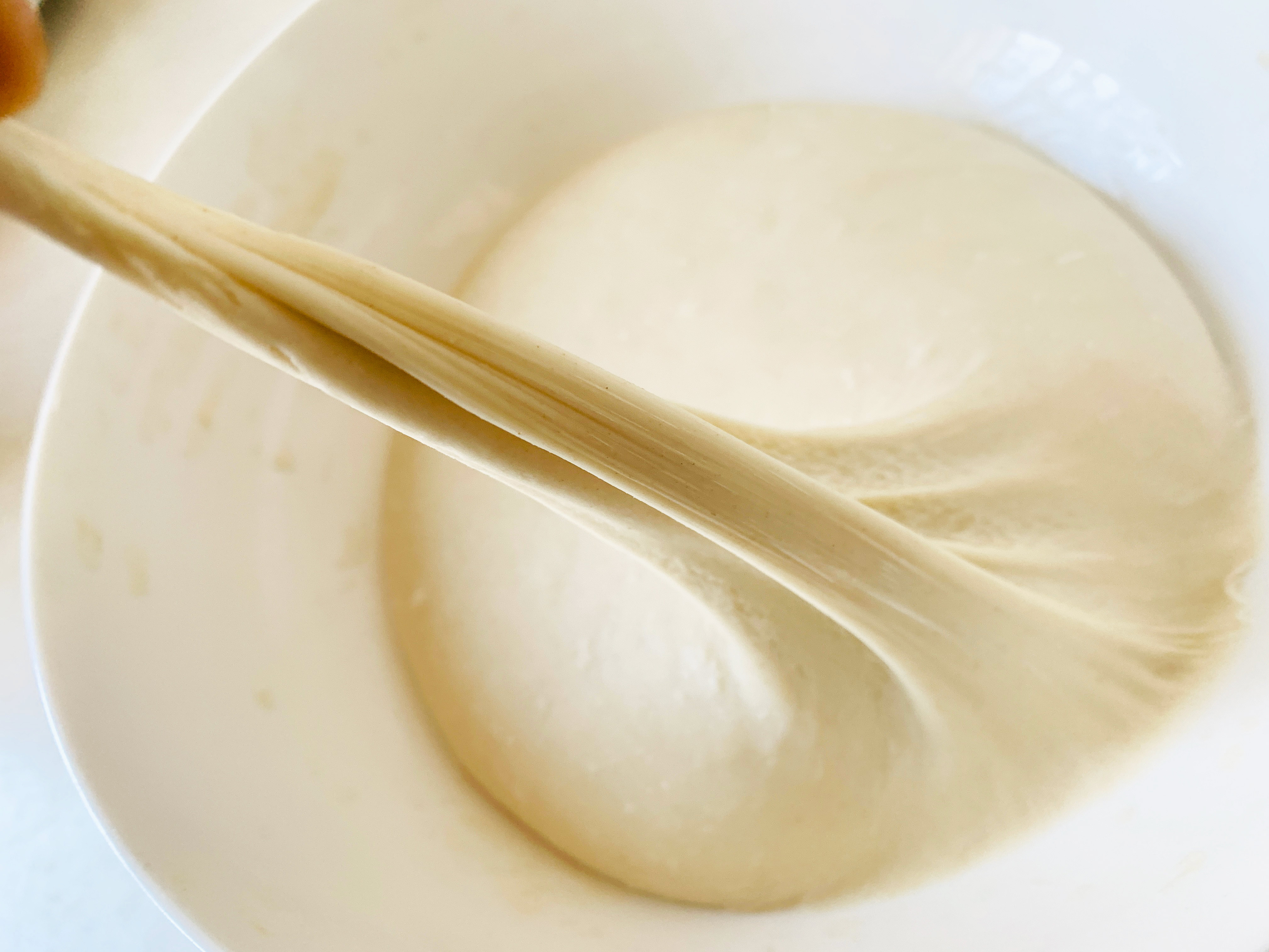 薄脆皮馅饼教和面方子,薄馅饼怎么擀饼不破皮