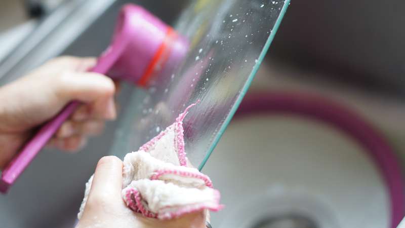 英国帝伯朗钛钻不粘锅,做一桌好菜,只需要这一口锅