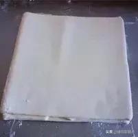 丹麦脆皮菠萝包,丹麦菠萝包半成品烘烤