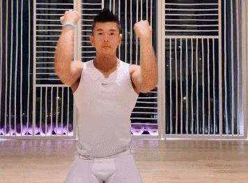 什么胸型容易有副乳,有副乳怎么锻炼能消除胸部外扩