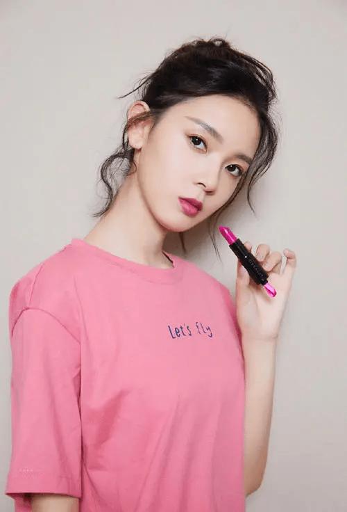 唐人影视旗下艺人陈瑶,唐人影视现在更捧陈瑶