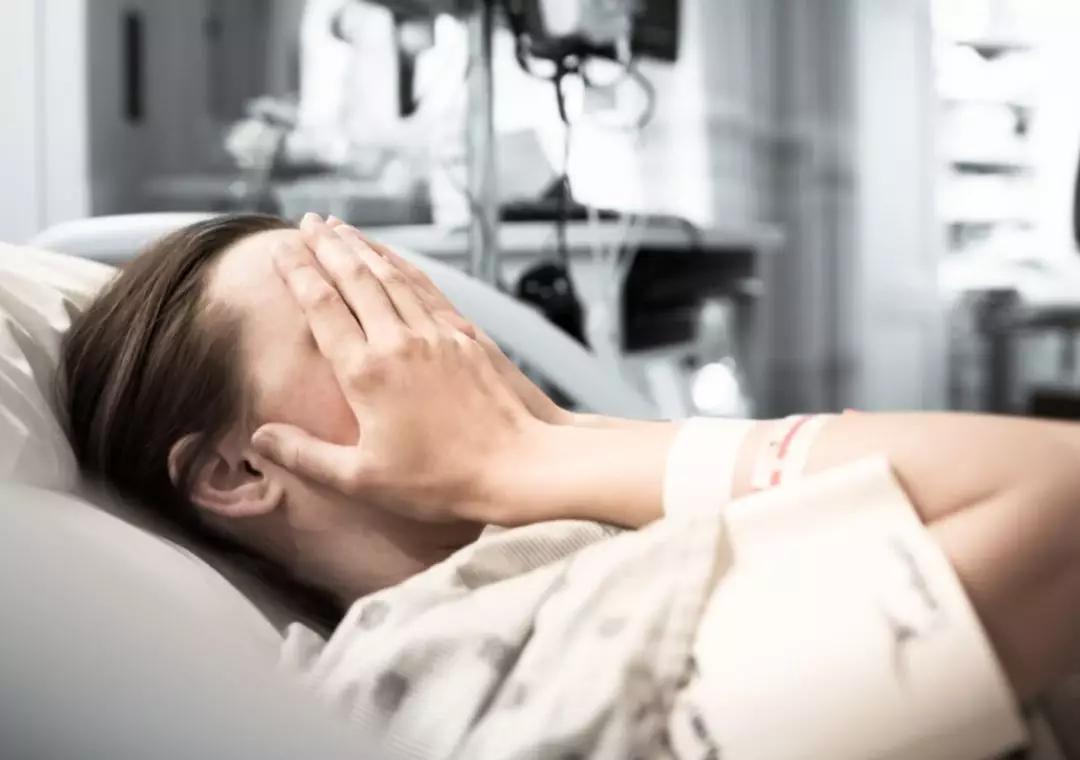 卵巢早衰月经周期会变长还是变短,月经周期越来越短是不是卵巢早衰