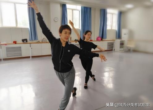 魅丽校园行之-陕西职业技术学院