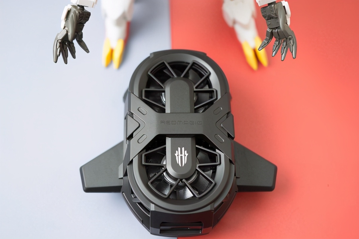 最新165hz高刷手机,红魔165赫兹高刷手机