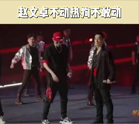 “一公”结束，哥哥们各自精彩，八个部落的队长，谁最受欢迎呢？