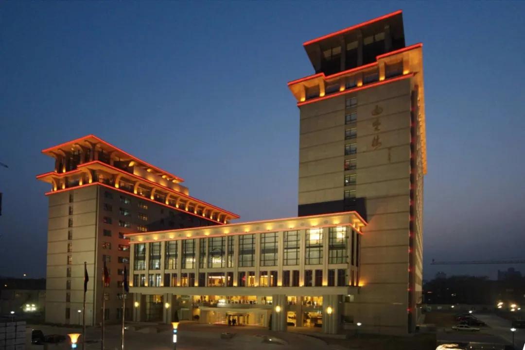 系出名门的融旅饭店