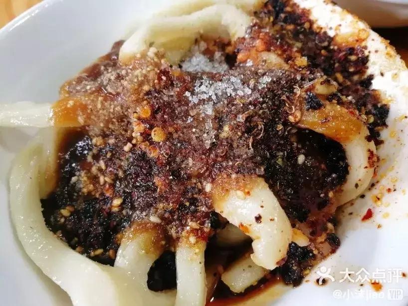 成都美食美景攻略,成都特色美食推荐地方在哪里