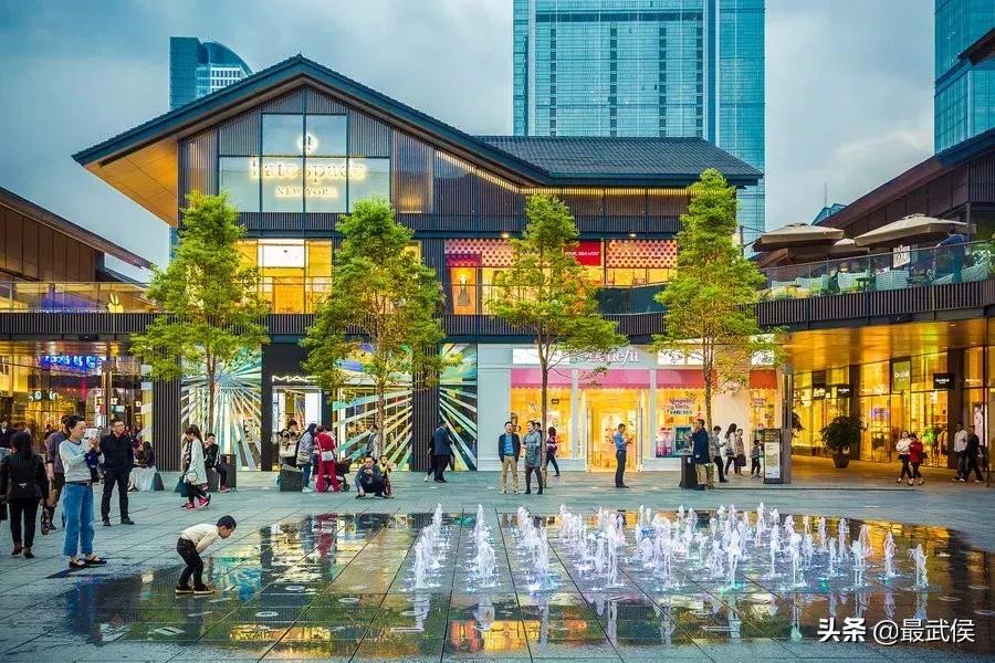 2020年成都引入386家首店,2021年成都引入首店