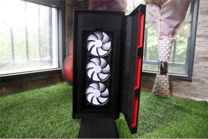 机箱风扇安钛克,安钛克机箱风扇性能