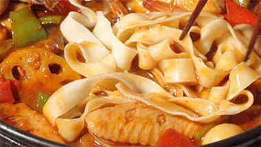 不加一滴水,让你一口入魂的三汁焖锅