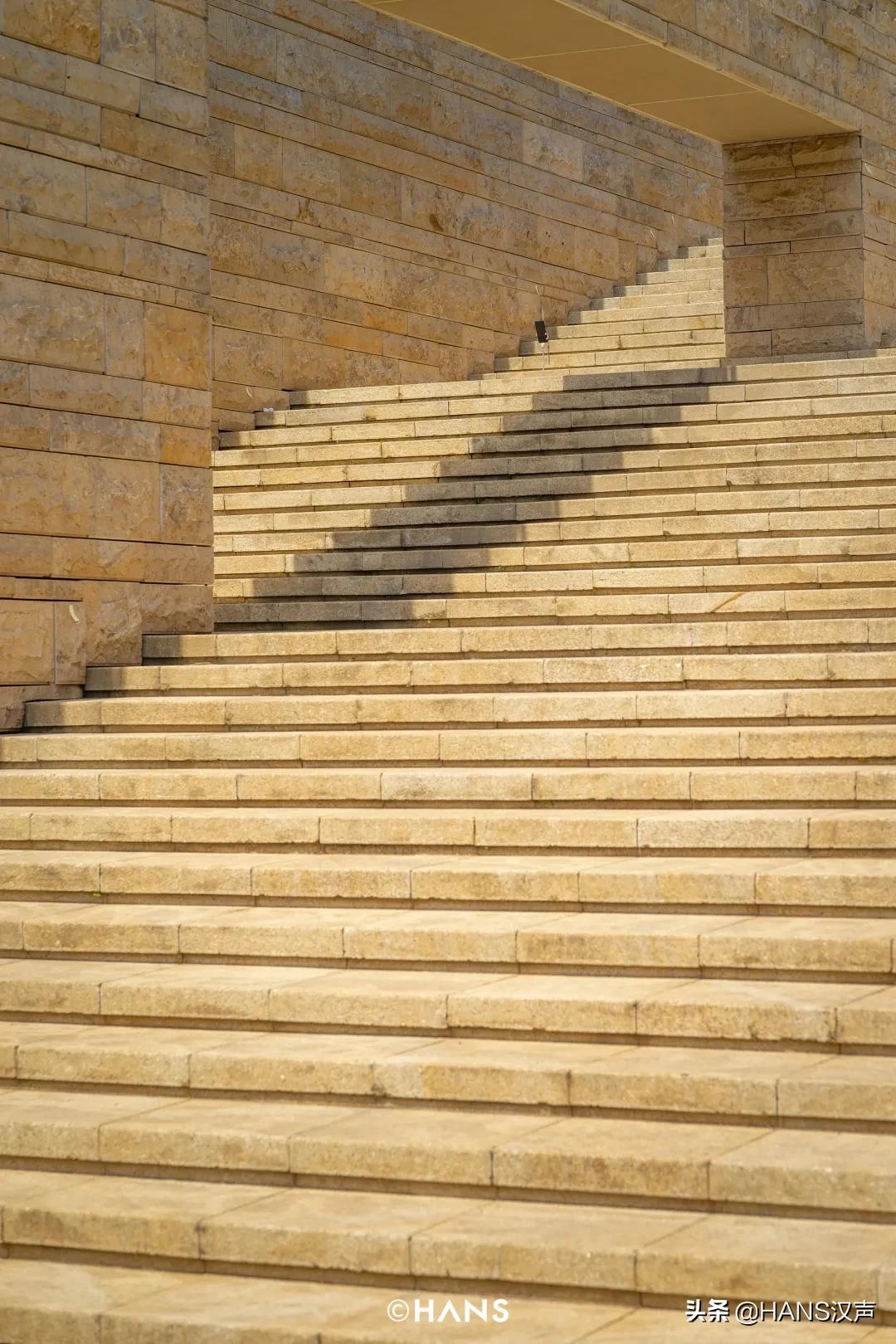 三千年前的神秘顶流现身武汉，速度围观