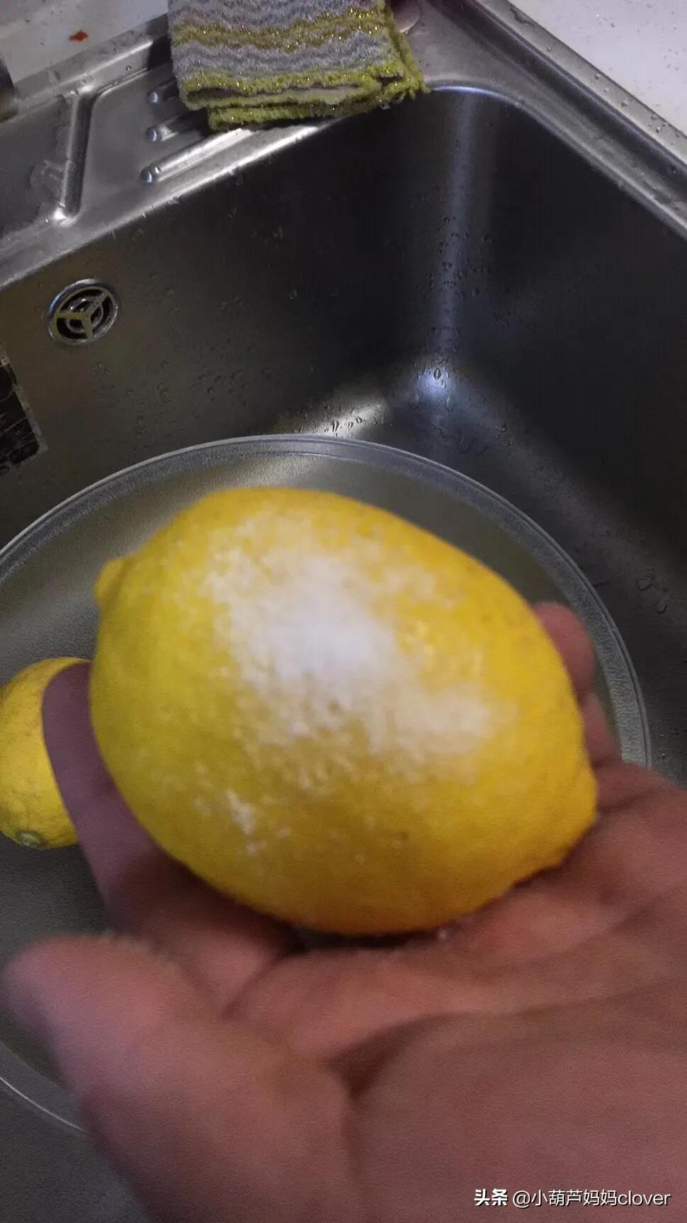 柠檬水跟什么搭配口感好又能减肥,柠檬水的正确泡法减肥不用蜂蜜