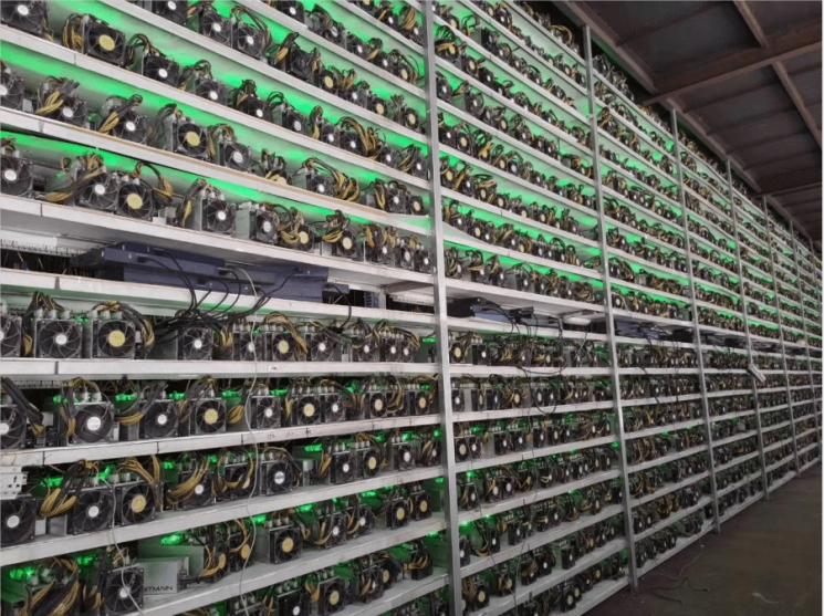 “割肉”还是“出海”？监管风暴下中国*币特比**矿工的两难抉择