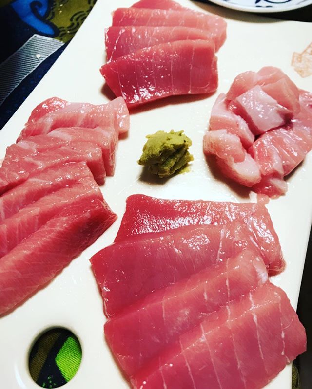 大阪黑门市场好吃的,大阪黑门市场美食小视频