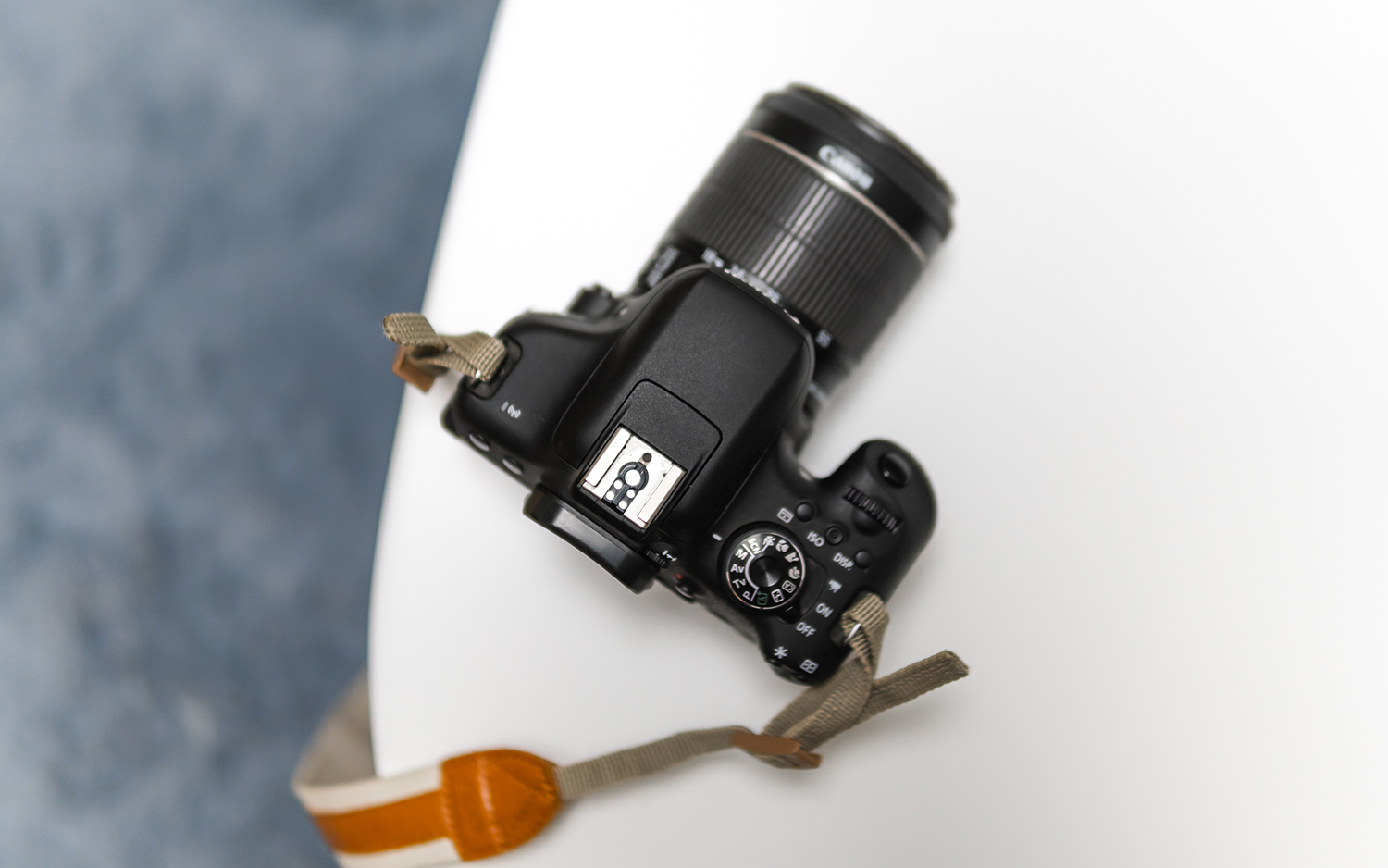 佳能最入门单反eos700,入门单反相机佳能eos60d