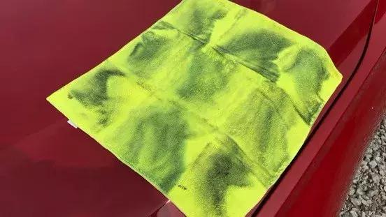 没有水管如何快速洗车,怎样洗车没有水痕妙招