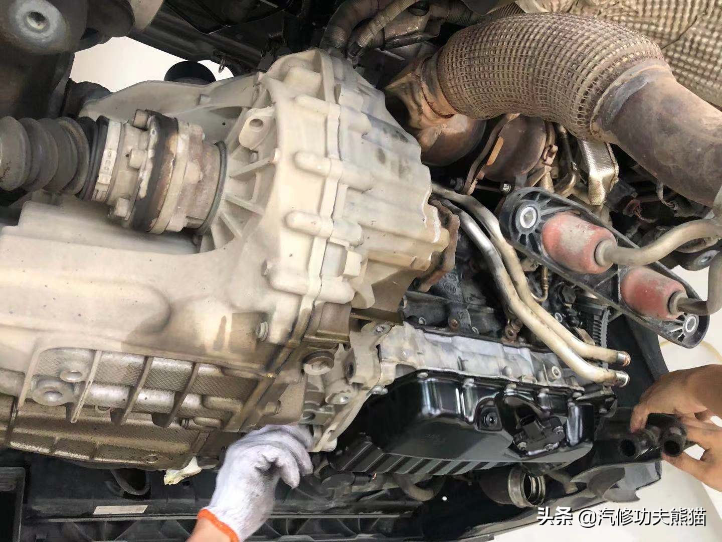 百年大众汽车品牌毁于烧机油？烧机油并非绝症，看看这台进口夏朗