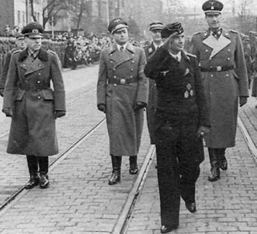 从小兵到三军统帅,从小兵到司令的小说