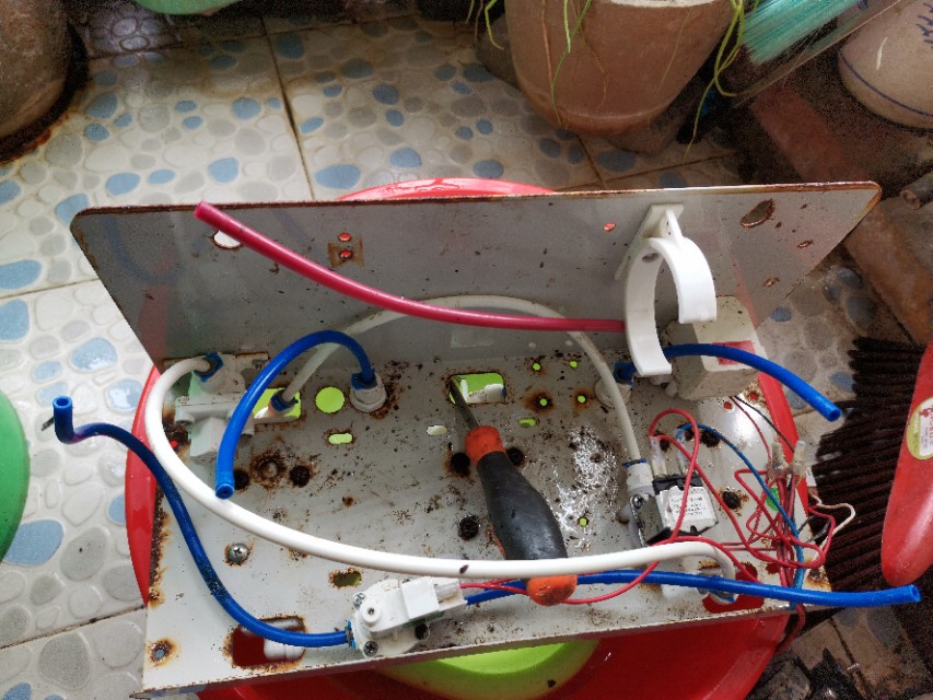 沁园净水器185系列滤芯怎么换,沁园ro185换完滤芯后制水慢