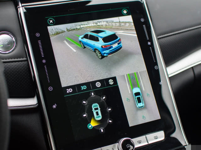 别忘了这款国产SUV，轴距接近汉兰达，自主研发2.0T，可挑起大梁